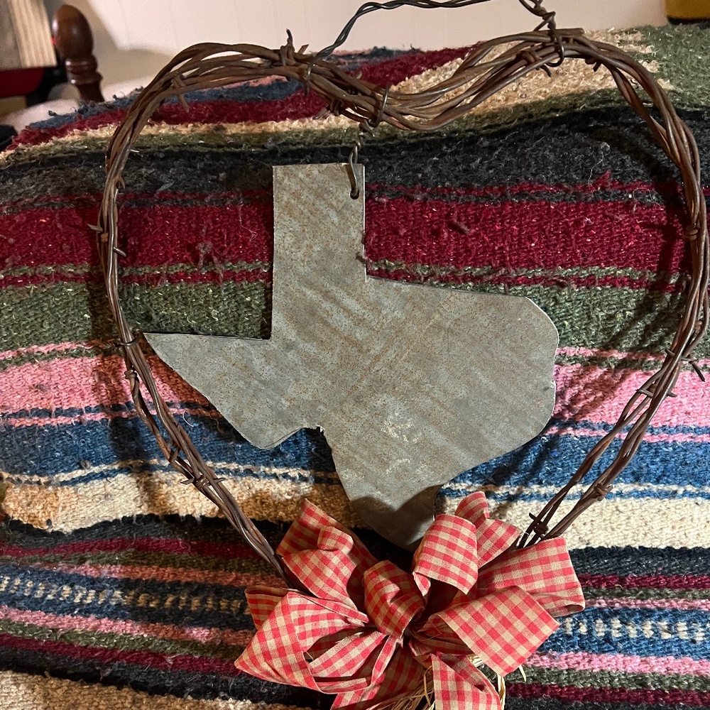 "Deep in the Heart of Texas". Handcrafted Porch Decor